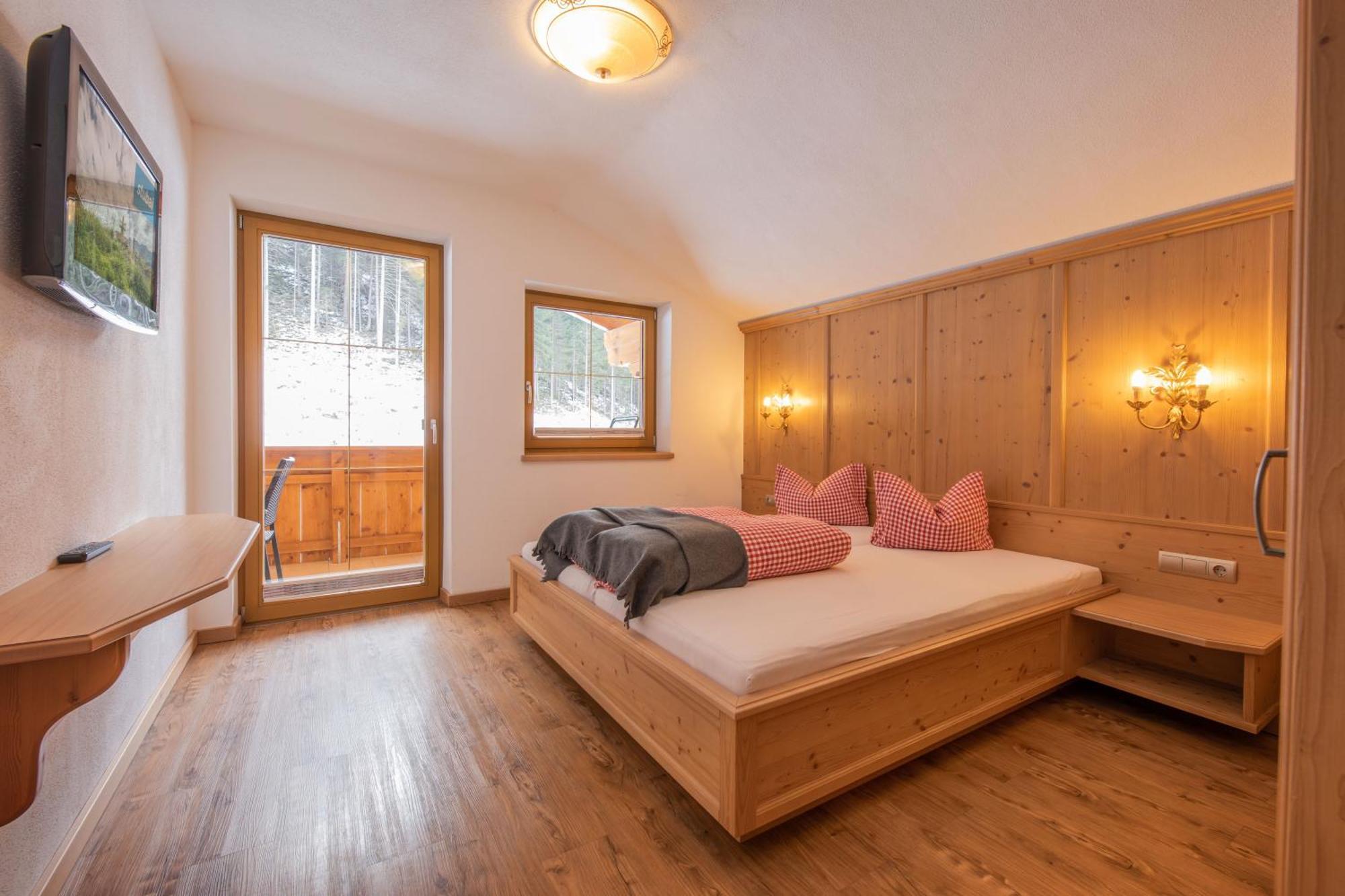 ניוסטיפט אים סטובאיטל Alpenchalet Vital מראה חיצוני תמונה